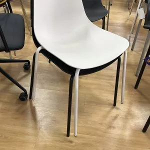 דגם עמית פלסטיק שלד מתכת גוון תואם שחור ירוק  כחול  אפור וקרם